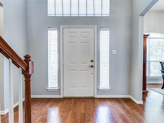 4th image of 5455 Blue Water Lake Dr