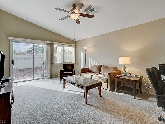 5th image of 9365 Willow Meadow Ct