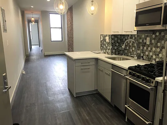Rented by East Williamsburg Realty Inc | media 28