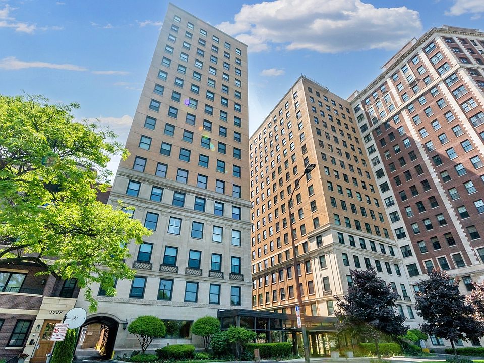 1st image of 3730 N Lake Shore Dr APT 9A