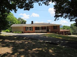2609 N Garden Ln, North Garden, VA 22959