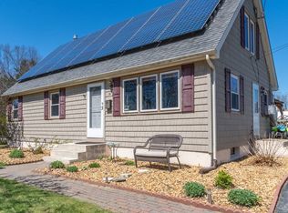 14 Vine St, Oxford, MA 01540