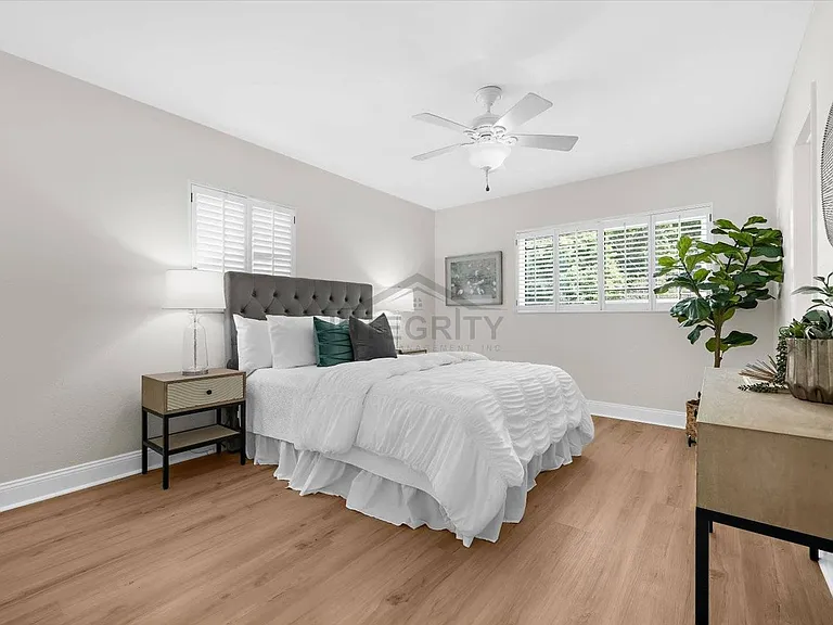 3315 W Beaumont St — Photo 42