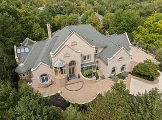 2 Masonridge Ct, Saint Louis, MO 63141