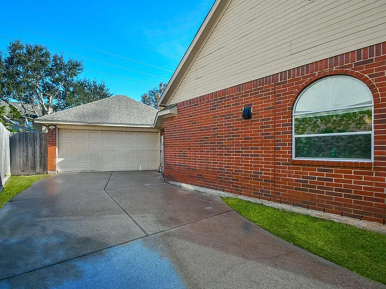4323 Magnolia Ln — Photo 44