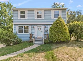 1207 Highfield Rd, Bethel Park, PA 15102