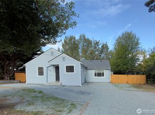 608 SW 142nd St, Seattle, WA 98166
