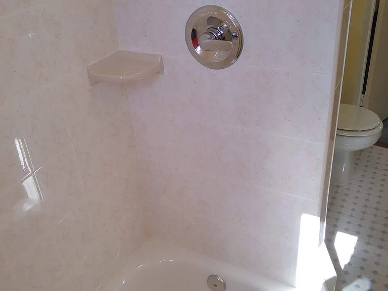 44 Lincoln Ave #2 — Photo 9