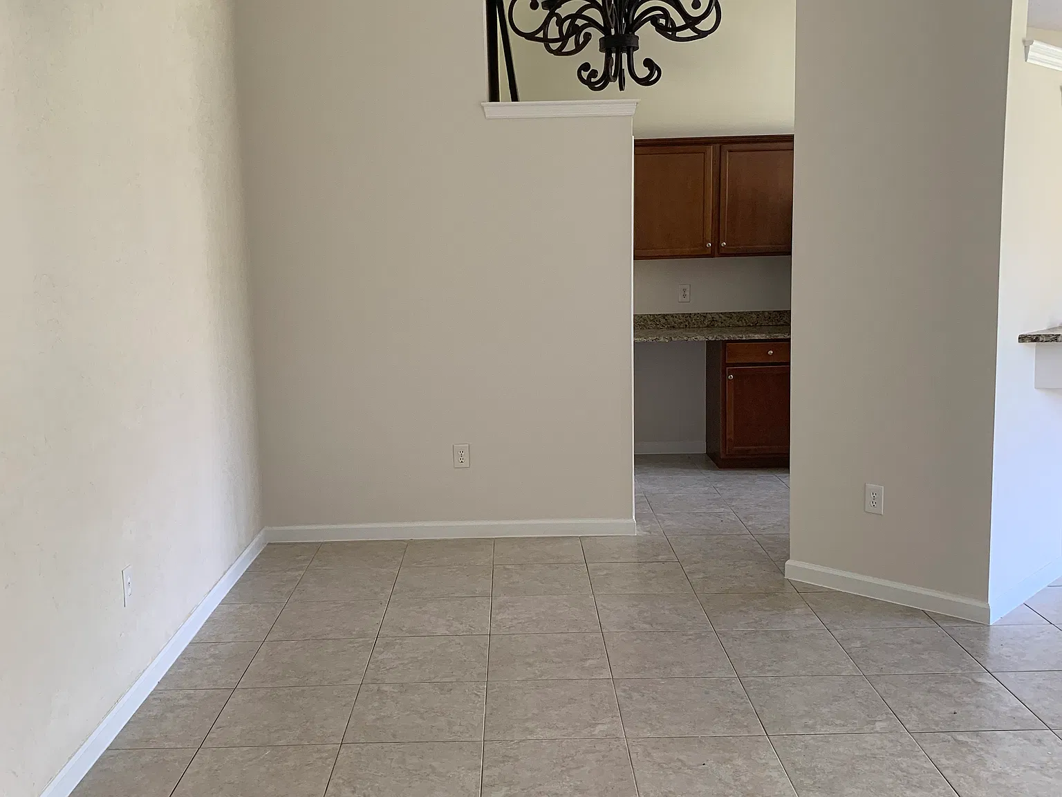 3 bed, 1661 sqft, $1,950 — Photo 4