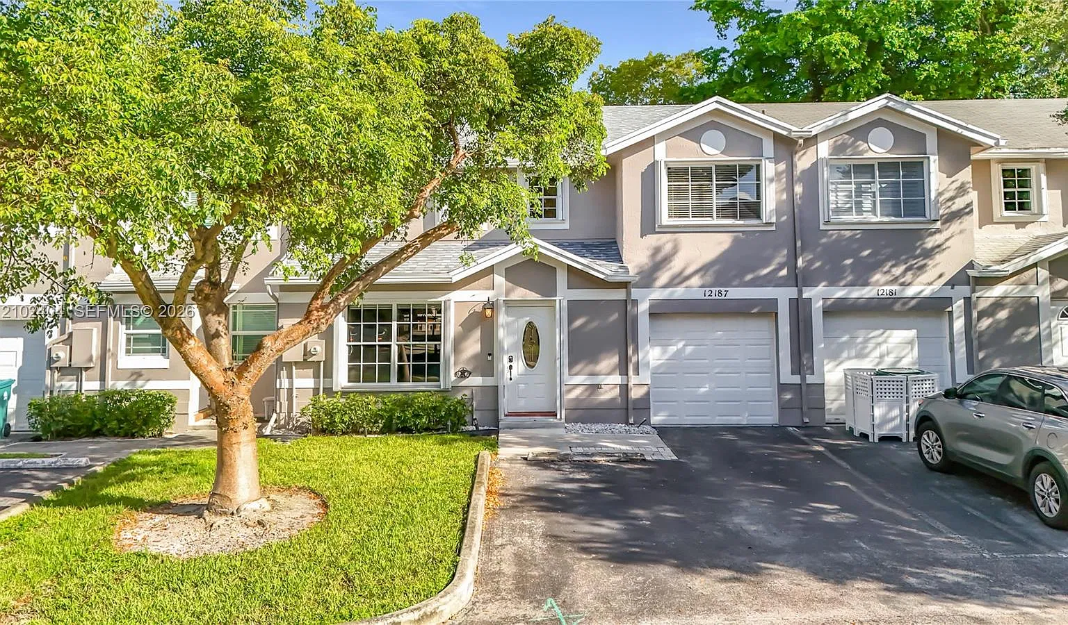 12187 SW 49th Ct — Photo 2