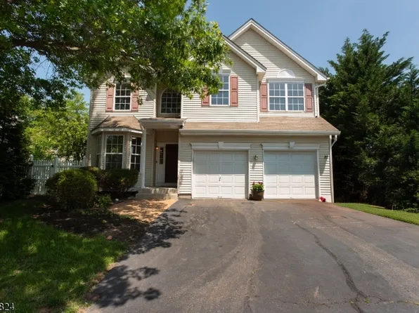 3 Glen Eyre Dr, Bridgewater Twp., NJ 08807