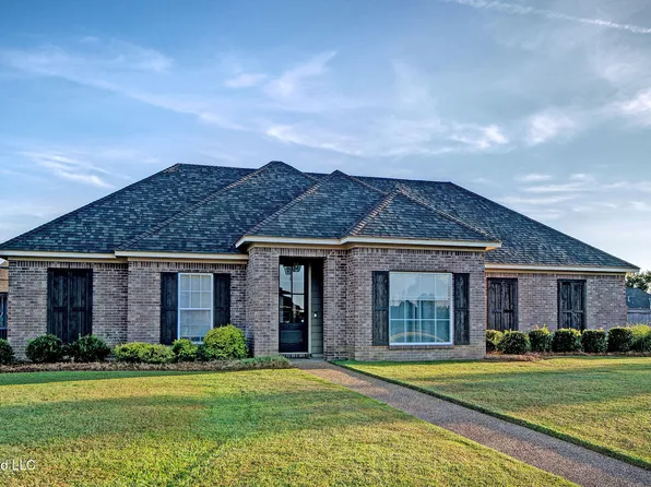 104 Merrimac Way, Canton, MS 39046