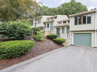 72 Londonderry Rd, Grafton, MA 01519