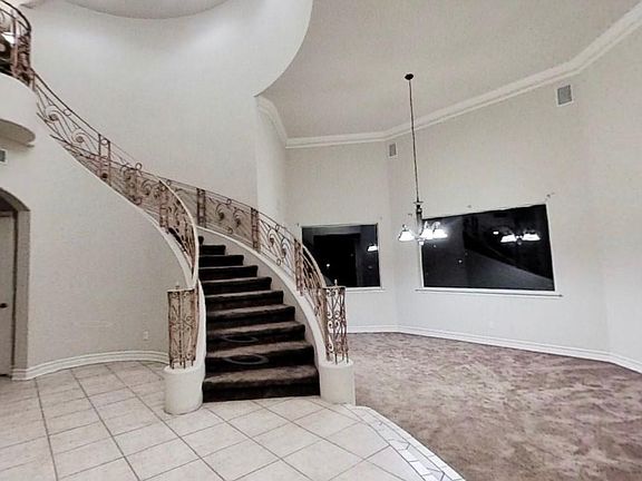 4th image of 6445 Calle Placido Dr
