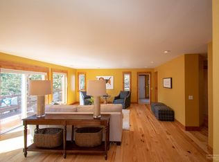 1245 NW City Heights Dr, Bend, OR 97703