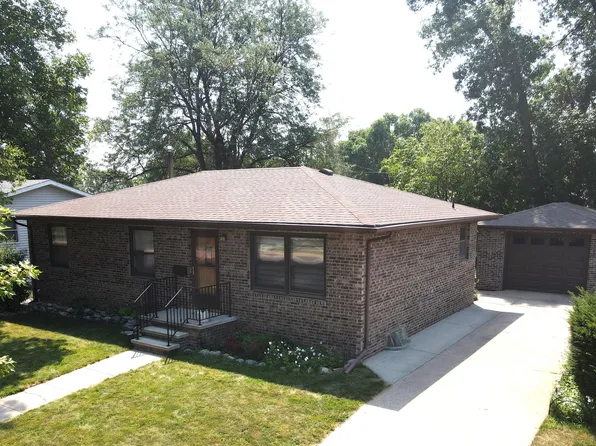 1601 E 5th Ave, Mitchell, SD 57301