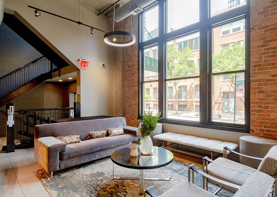 Ontario Street Lofts 411 W Ontario St Chicago IL Zillow