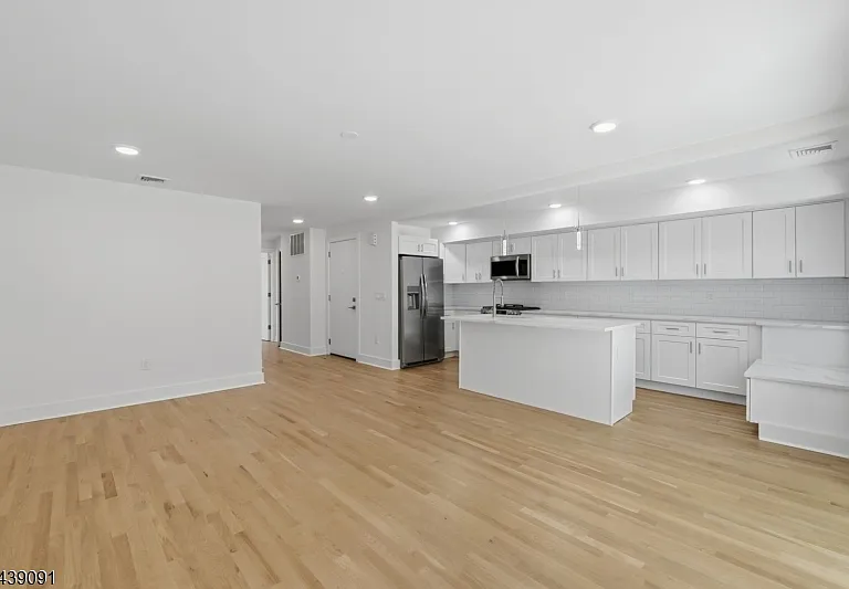 116 Valley St #2 — Photo 7