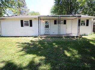 327 North St, Knightstown, IN 46148
