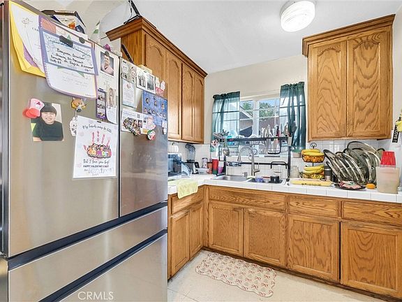 4th image of 11508 Fidel Ave