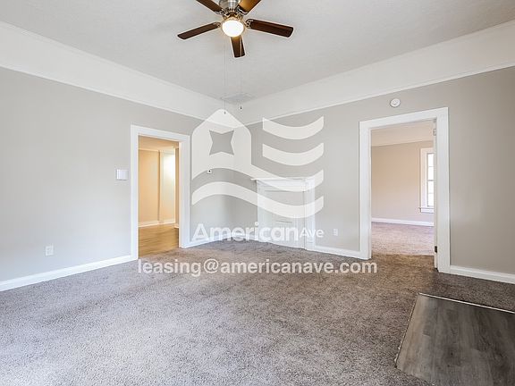 834405_004_living_room_5.jpg