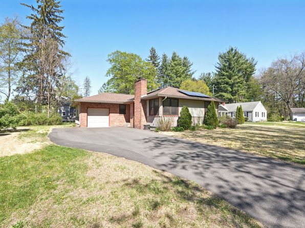 5 Jessie Ln