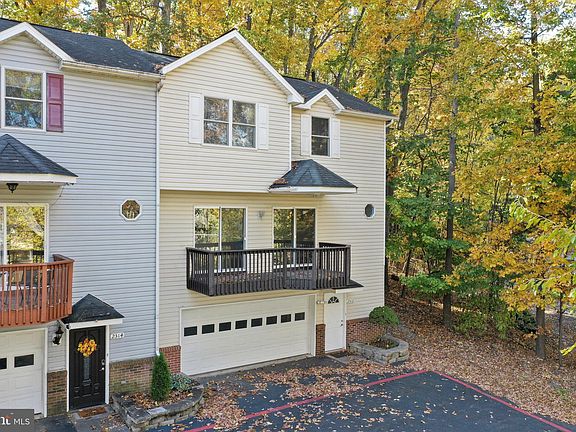 3rd image of 2312 Lancelot Ln