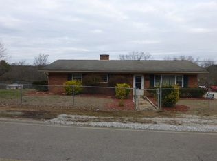 1224 Sugar Fork Rd, Dandridge, TN 37725