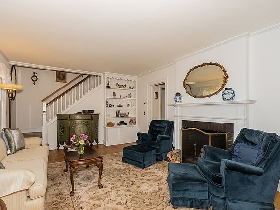 Spacious Living Room