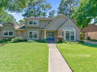 25515 Many Oak Dr, Spring, TX 77380