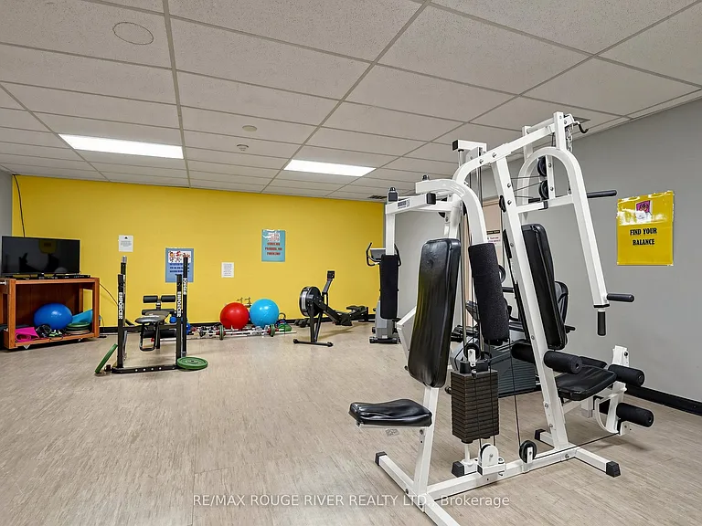 92 Church St S #1106 — Photo 41