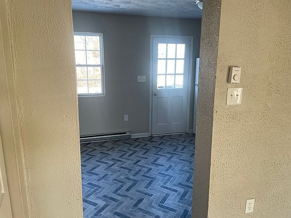 4th image of 1215 Moorman Ave NW