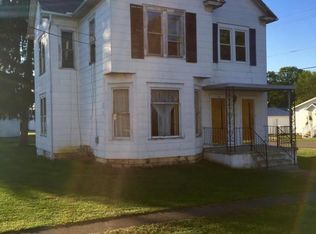 111 Maple Ave, Hebron, OH 43025