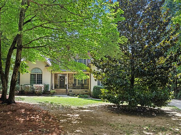 3rd image of 8004 Knebford Cir