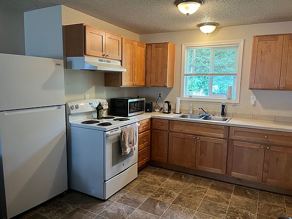 4th image of 2515 Mitchell Ave NE #1