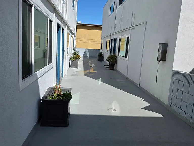 3505 Emerald St — Photo 14