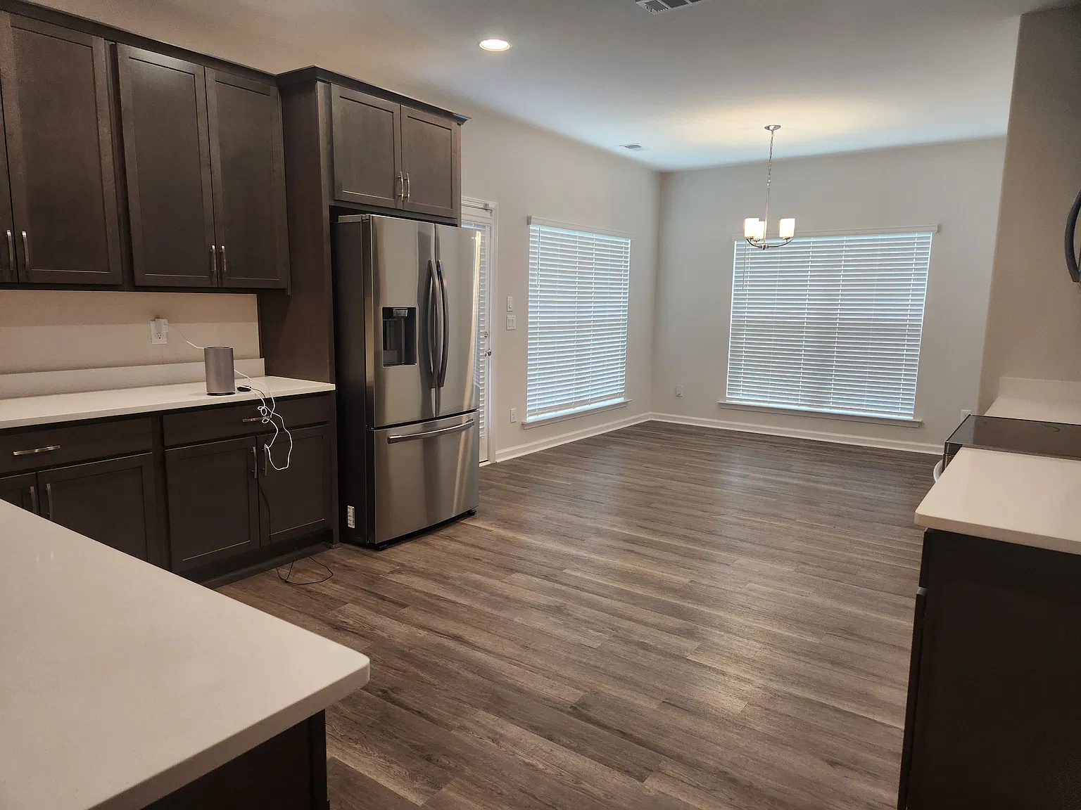 4 bed, 3357 sqft, $2,800 — Photo 4