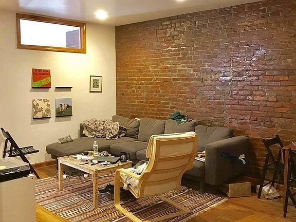 2nd image of 331 E 14th St APT 2C