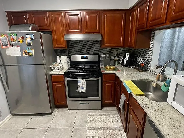 103 Woodbridge Commons Way — Photo 6