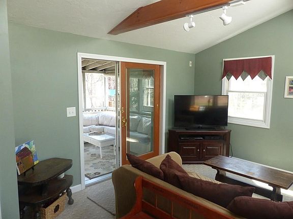 5th image of 11 Woodland Ave
