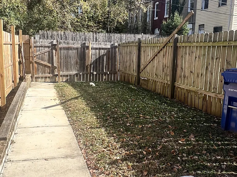 1713 Braddish Ave — Photo 13