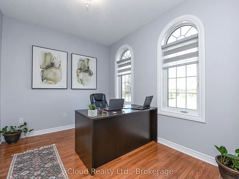 25 Giles Rd — Photo 9