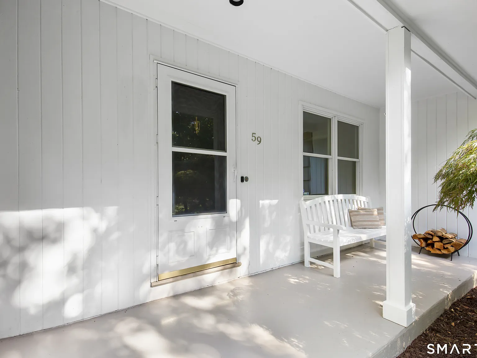 4 bed, 2.5 bath, 2366 sqft, $11,000 — Photo 2