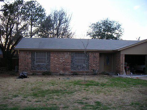 curbside view new rock detail