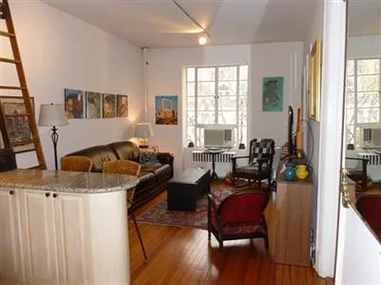 Rented by Irvine Realty Group | media 14