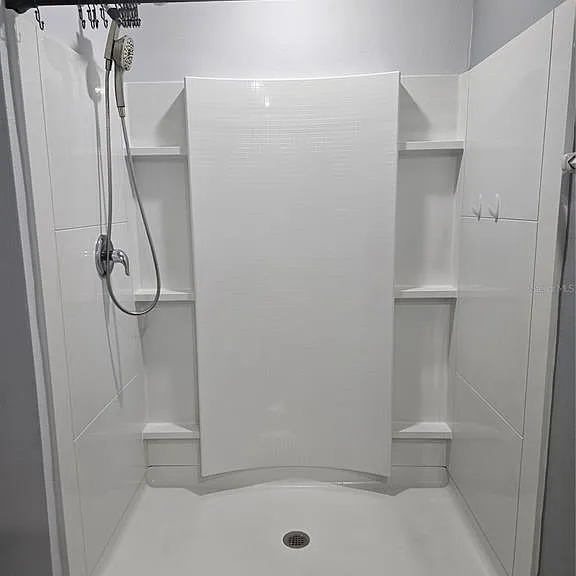 10116 Charlotte Dr — Photo 24