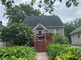 1709 35th St, Kenosha, WI 53140