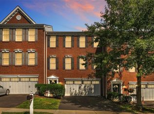 376 Marshall Heights Dr, Wexford, PA