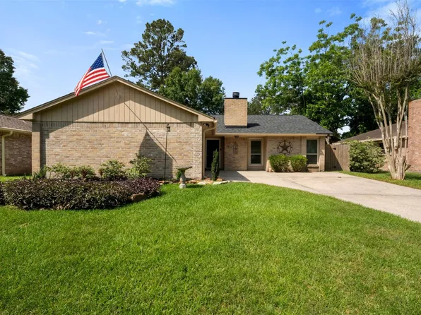4058 Sherwood St E, Kingwood, TX 77339