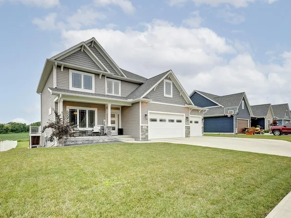 4641 N Triple Crown Dr, Bloomington, IN 47404